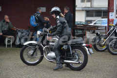 Oil_leak_rumble_2015_6295