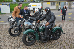 Oil_leak_rumble_2015_6316