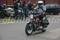 Oil_leak_rumble_2015_6363