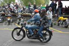 Oil_leak_rumble_2015_6374