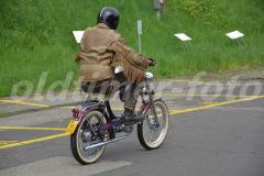 Oil_leak_rumble_2015_6384