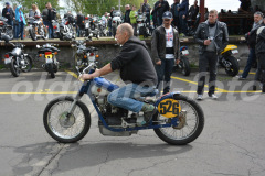 Oil_leak_rumble_2015_6394