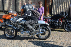 17_Oil_leak_rumble_2016_6672