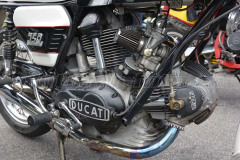 12_Oil_leak_rumble_2014_0129